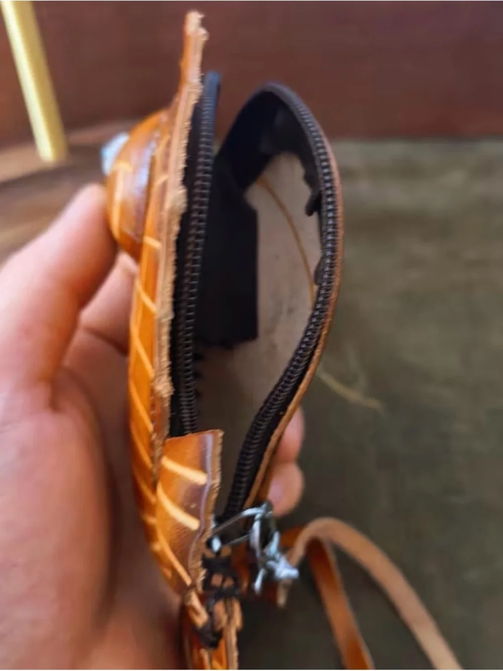 🆕 Handcrafted Seahorse - Genuine Leather - Wristlet Keychain Charm - Tan - Red